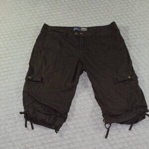Beau Women's Size 8 Long Brown Cargo Shorts with Ties - EUC